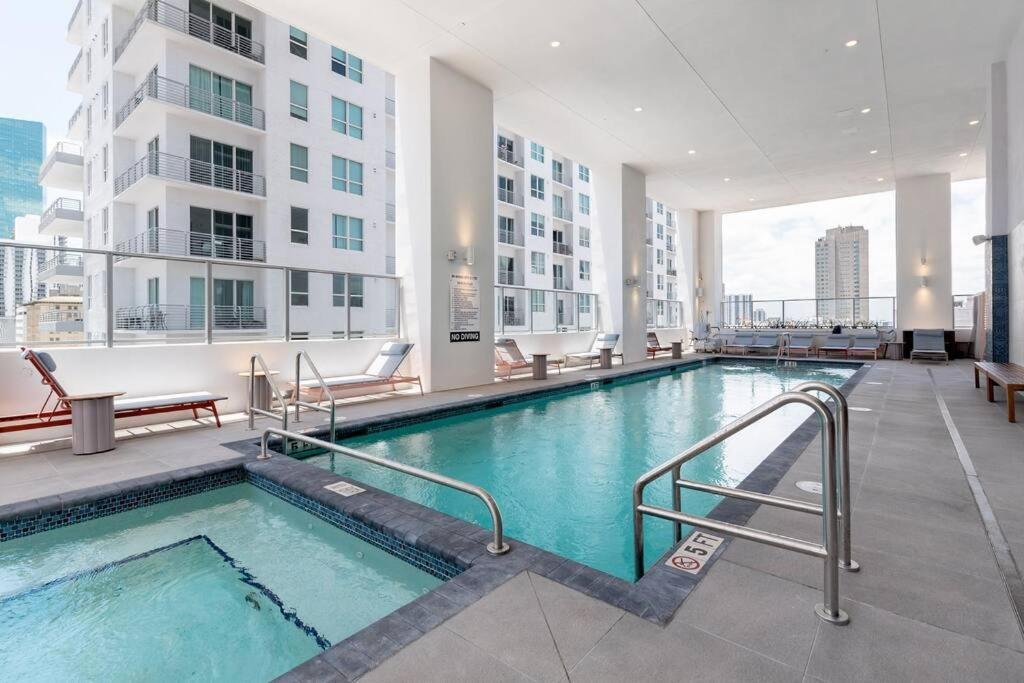 Amazing 2 Bedroom 30Th Floor Downtown Free Parking Miami Exteriér fotografie